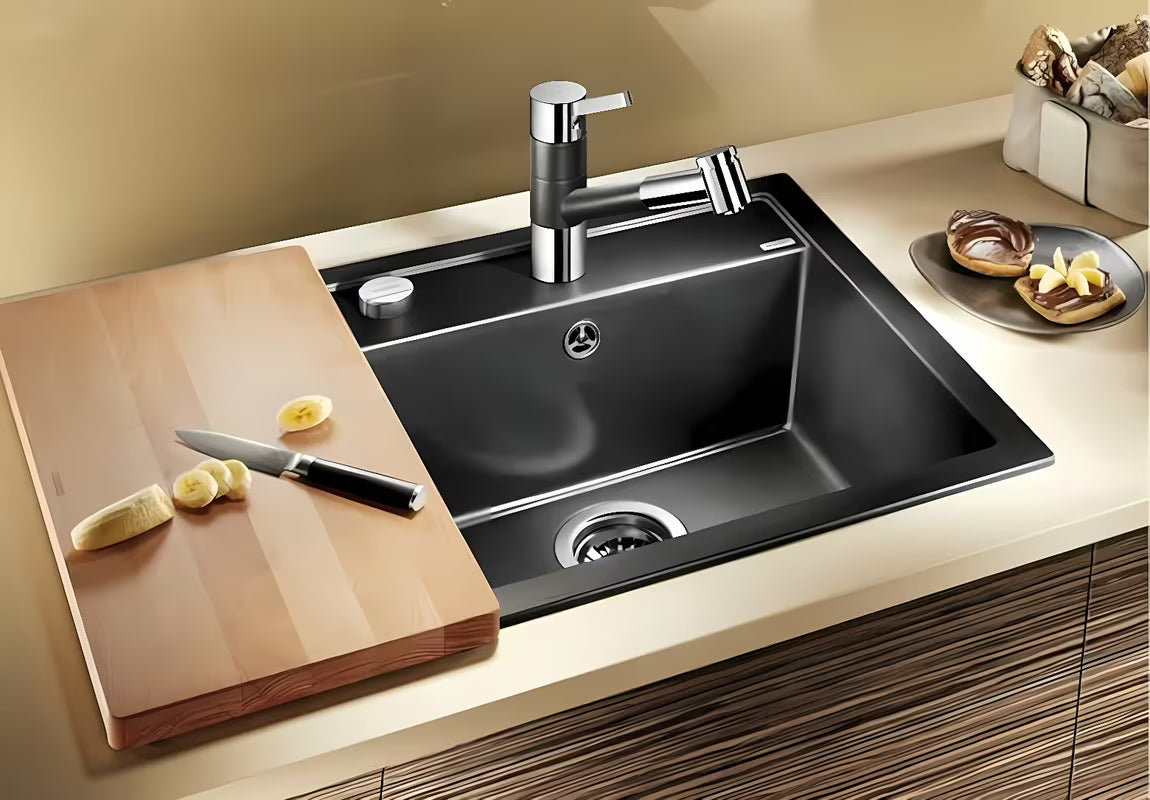 Granitni sudoper  Blanco Dalago 5 Silgranit PuraDur u boji siva stijena pro za ugradnju odozgo.