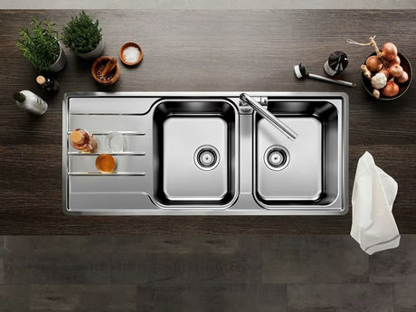 Kuhinjski dvostruki sudoper Blanco od nehrđajućeg čelika s ocjeđivačem u brušenoj izvedbi