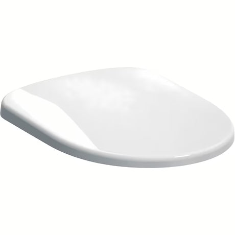 Bijele WC daska Geberit Selnova sa skrivenim pričvršćenjem i čeličnim šarkama.