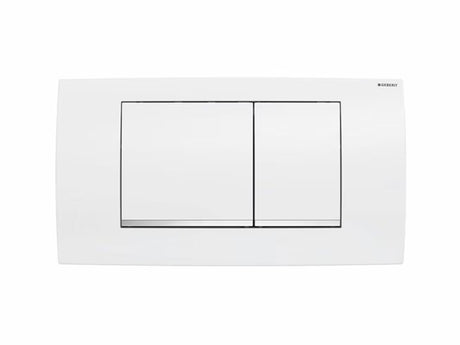 Bijeli tipka za aktiviranje Geberit Twinline30 sa sjajnom kromiranom trakom pro dvokoličinsko ispiranje.