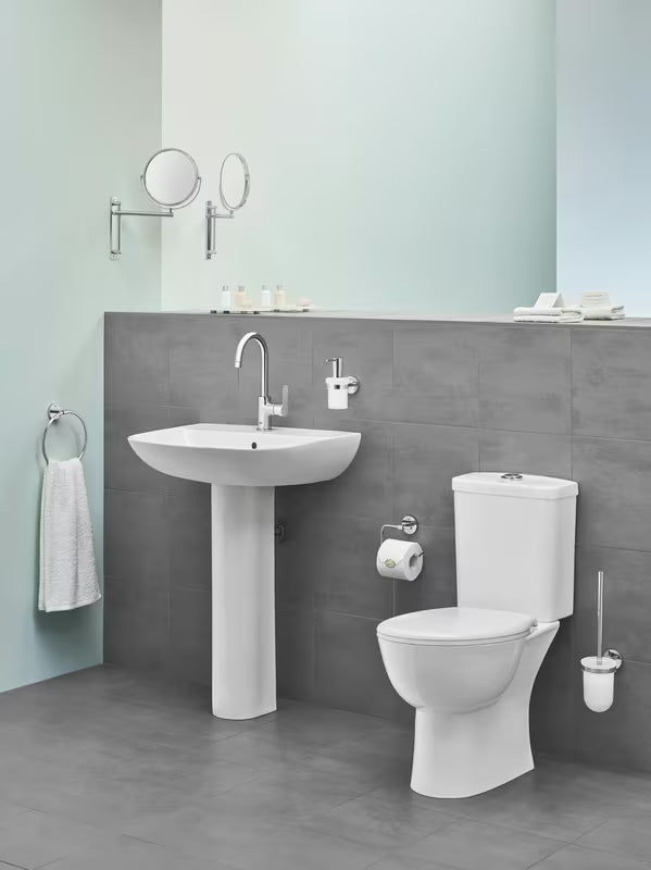 Viseći umivaonik Grohe Bau Ceramic 65 u bijeloj boji s preljevom i otvorom pro za slavinu