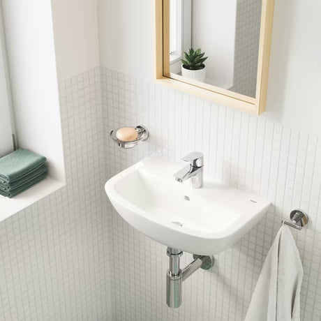 Viseće mali umivaonik Grohe Bau Ceramic 45 453 × 354 mm u boji alpine white s preljevom