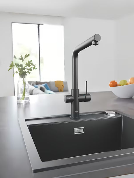 Grohe Blue Home Duo miješalica za sudoper s filtracijom i hlađenjem vode u izvedbi velvet black