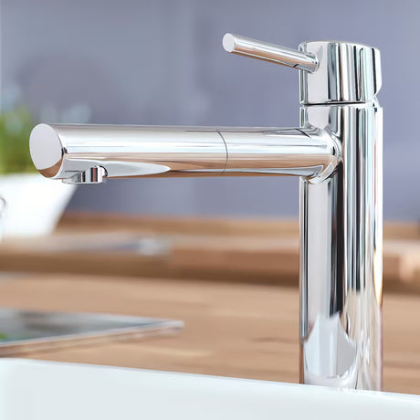 Kromirana miješalica za sudoper Grohe Concetto New sa srednje visokim zakretnim izljevom i izvlačnim tušem