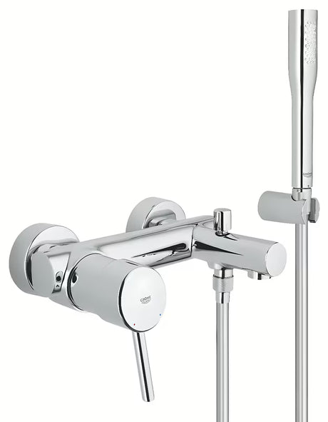 Kromirana zidna miješalica za kadu Grohe Concetto New s tuš setom s automatskim prebacivanjem kada/tuš.