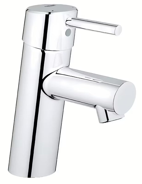 Kromirana jednoručna baterija miješalica za umivaonik Grohe Concetto New s glatkim tijelom i modernim ovalnim dizajnom.