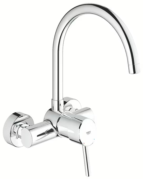 Kromirana zidna miješalica za sudoper Grohe Concetto New s visokim zakretnim izljevom 360°.