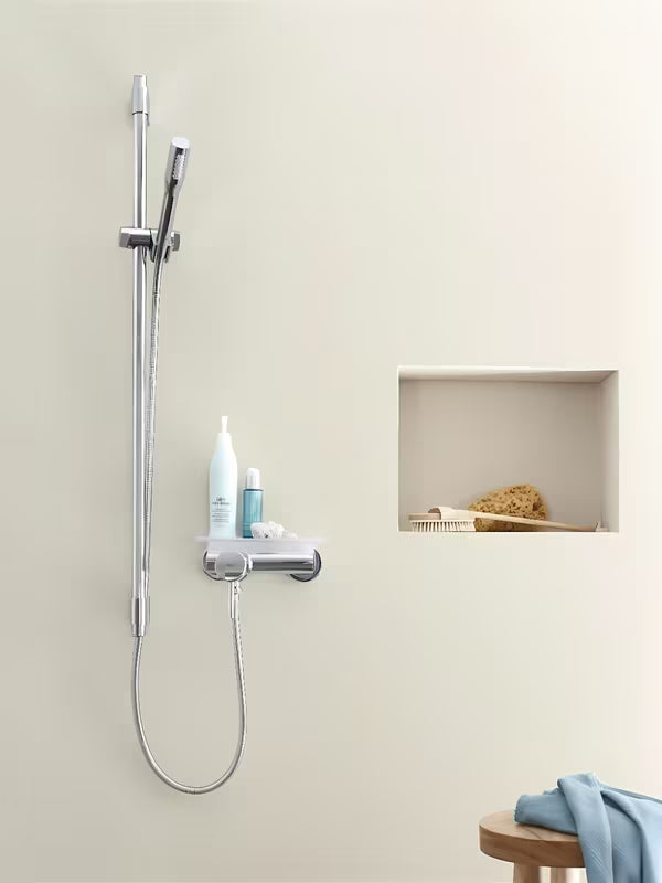 Zidna jednoručna baterija miješalica za tuš Grohe Concetto New u krom izvedbi s ovalnim dizajnom