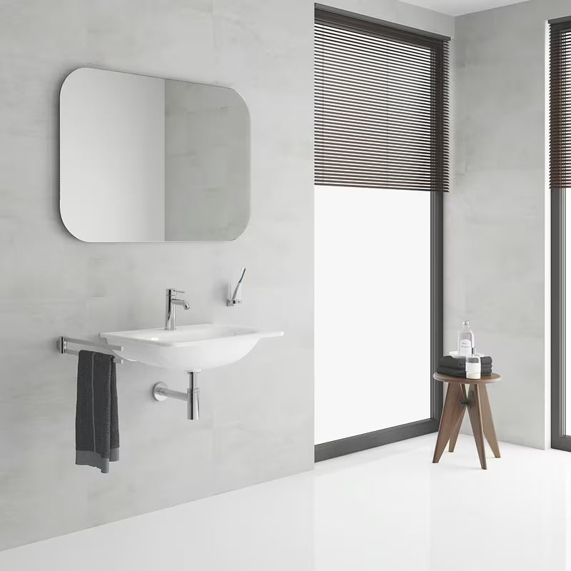 Kromirana jednoručna baterija miješalica za umivaonik Grohe Essence New s glatkim tijelom i zakrivljenim izljevom