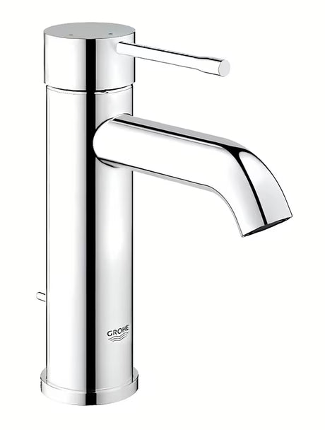 Kromirana jednoručna baterija miješalica za umivaonik Grohe Essence New s odvodnim setom i tehnologijama za uštedu vode.