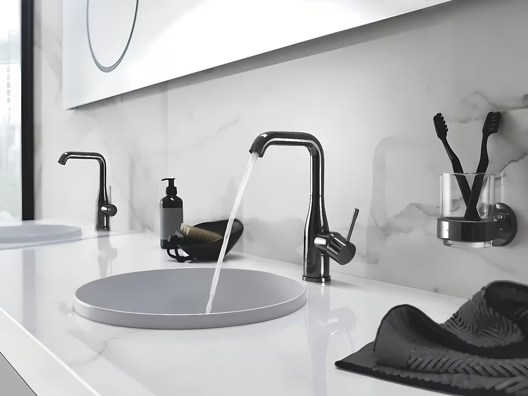 Visoka jednoručna baterija miješalica za umivaonik Grohe Essence New u završnoj obradi Hard Graphite s okretnim izljevom