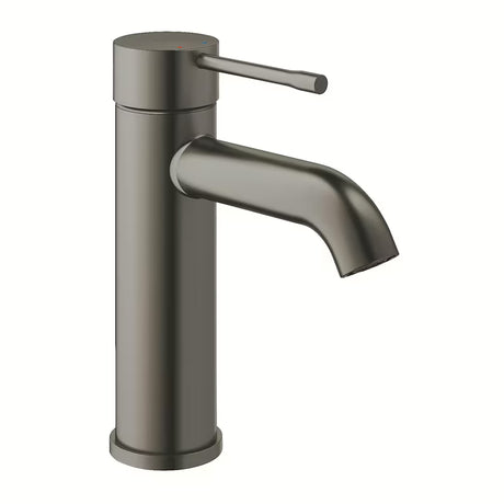 Umivaonička jednoručna baterija slavina Grohe Essence New u izvedbi brushed hard graphite s visokim izljevom bez odvoda.