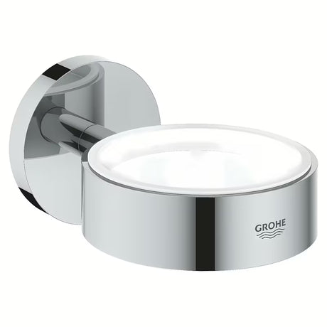 Kromirani držač Grohe Essentials sa skrivenim pričvršćenjem pro za čašu, posudicu za sapun ili dozator.