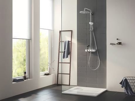 Tuš sustav Grohe Euphoria smartcontrol System u krom izvedbi s termostatskom miješalicom, s nadglavnim i ručnim tušem