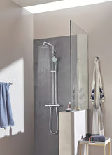 Tuš sustav Grohe Euphoria System s termostatskom miješalicom u krom izvedbi s nadglavnim i ručnim tušem