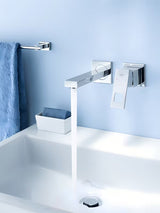 Kromirana podžbukna miješalica za umivaonik Grohe Eurocube u četvrtastom dizajnu