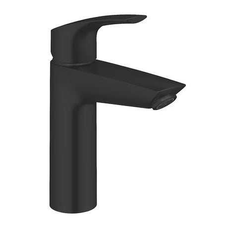 Mat crni jednoručna baterija miješalica za umivaonik Grohe Eurosmart bez odvoda pro za montažu u jedan otvor.