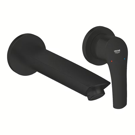 Podžbukna miješalica za umivaonik Grohe Eurosmart u mat crnoj pro za zidnu montažu.