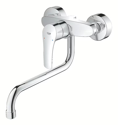 Kromirana zidna miješalica za sudoper Grohe Eurosmart New s ručicom i zakretnim izljevom.