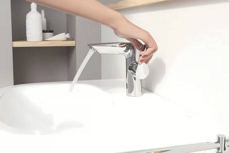 Grohe Eurosmart New jednoručna baterija stojeća miješalica za umivaonik sa senzorom u krom izvedbi