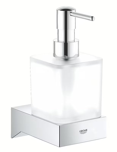 Kromirani zidni držač sapuna Grohe Selection Cube bez čaše sa skrivenim pričvršćenjem.