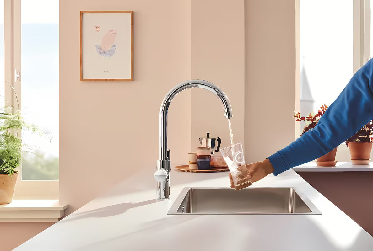 Kromirana miješalica za sudoper Grohe Blue Pure 2022 s odvojenom ručicom pro filtriranu vodu