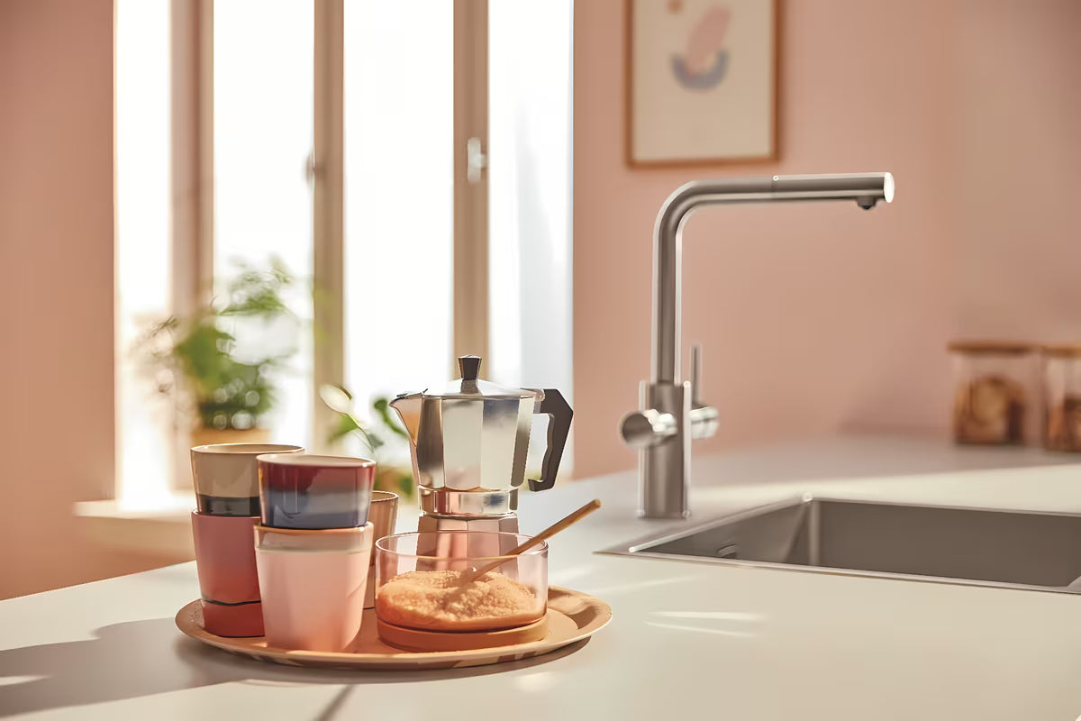 Grohe Blue Pure 2022 miješalica za sudoper s funkcijom filtracije u izvedbi supersteel