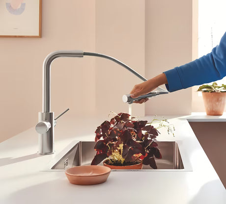 Grohe Blue Pure 2022 miješalica za sudoper s funkcijom filtracije u izvedbi supersteel