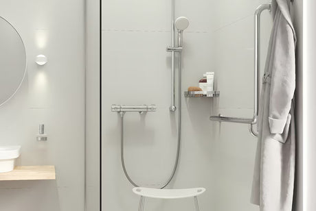 Kromirana termostatska miješalica za tuš Grohe Grohtherm 800 pro za zidnu ugradnju.