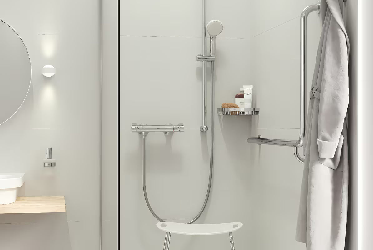 Kromirana termostatska miješalica za tuš Grohe Grohtherm 800 pro za zidnu ugradnju.