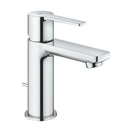 Kromirana jednoručna baterija miješalica za umivaonik Grohe Lineare s kratkim izljevom i odvodnim setom.