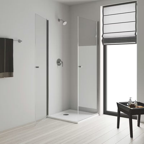 Grohe New Tempesta Classic nadglavni tuš uključuje nosač nadglavnog tuša u kromiranoj izvedbi