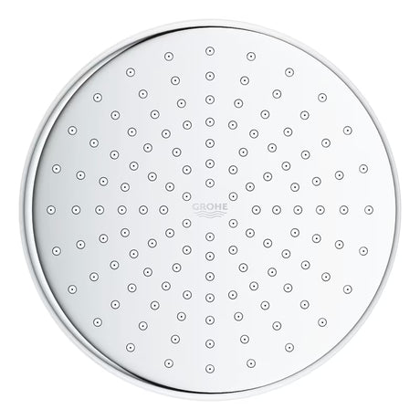 Kromirana nadglavni tuš Grohe New Tempesta 210 s mlazom Rain i tehnologijama DreamSpray i SpeedClean.