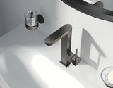 Visoka miješalica za Umivaonik Grohe Plus s izvlačnim izljevom u izvedbi brušeni Hard Graphite.