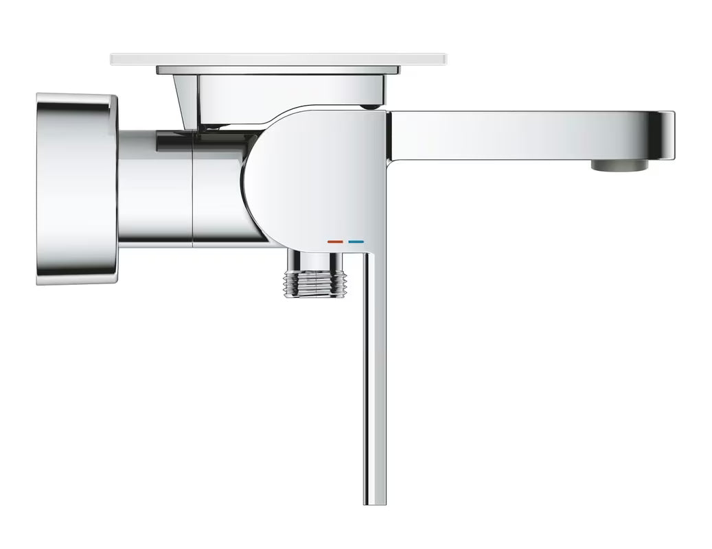 Zidna jednoručna baterija miješalica za kadu Grohe Plus u krom izvedbi s automatskim prebacivanjem kada/tuš.