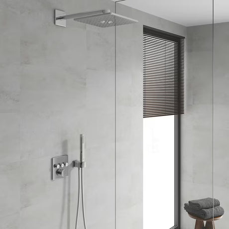Podžbukni tuš sustav Grohe Smart Control u krom izvedbi s nadglavnom i ručnom tuš slušalicom