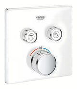 Podžbukna termostatska miješalica za tuš Grohe Grohtherm smartcontrol u izvedbi Moon White s upravljanjem smartcontrol.