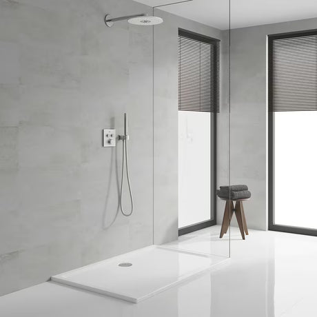 Podžbukna termostatska miješalica za tuš Grohe Grohtherm smartcontrol u izvedbi Moon White s upravljanjem smartcontrol.