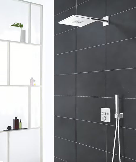 Podžbukna termostatska miješalica za tuš Grohe Grohtherm smartcontrol u boji Moon White s tri ventila