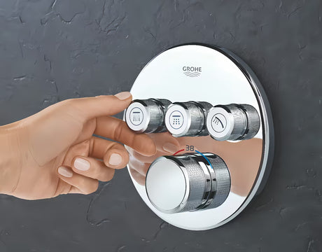 Podžbukna termostatska miješalica za tuš Grohe Grohtherm smartcontrol u krom izvedbi s tri ventila