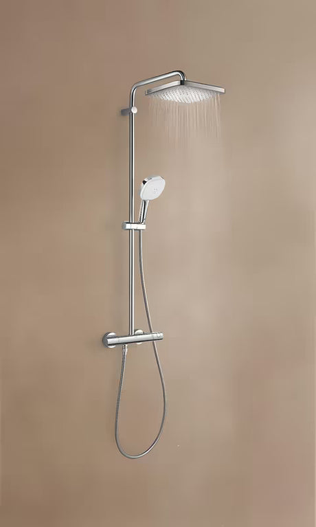 Tuš sustav Grohe Tempesta Cube System s termostatskom miješalicom u krom izvedbi, s nadglavnim i ručnim tušem