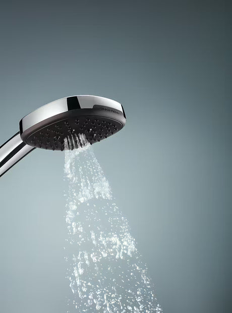 Kromirani set za kadu Grohe Vitalio Comfort s ručnim tušem s 3 vrste mlaza, držačem i crijevom 1750 mm.