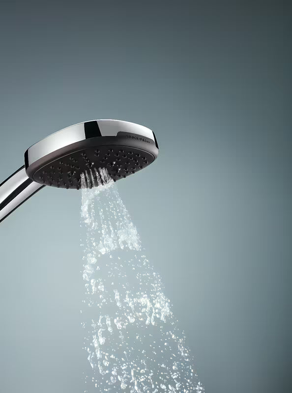 Kromirani set za kadu Grohe Vitalio Comfort s ručnim tušem s 3 vrste mlaza, držačem i crijevom 1750 mm.