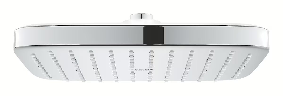 Kvadratna nadglavni tuš Grohe Vitalio Comfort 250 Cube u krom izvedbi s mlazom Rain i bijelim stražnjim pokrovom.