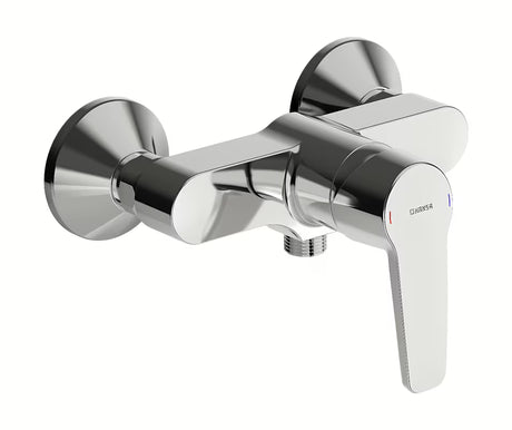 Kromirana zidna jednoručna baterija miješalica za tuš Hansa Polo s mesinganim tijelom i keramičkom kartušom.