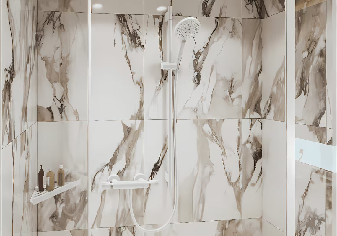 Kutna polica Hansgrohe addstoris u mat bijeloj boji pro za zidnu montažu u tuševi