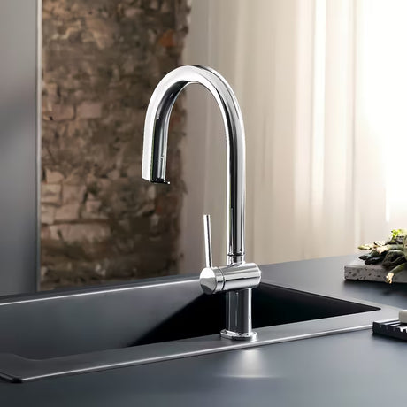 Hansgrohe Aqittura miješalica za sudoper u mat crnoj boji s izvlačnim izljevom i tipkom pro filtriranu vodu
