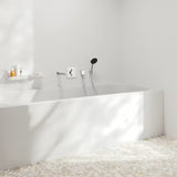 Podžbukna miješalica za tuš Hansgrohe duoturn E u krom izvedbi pro za upravljanje dvama izljevnim mjestima.