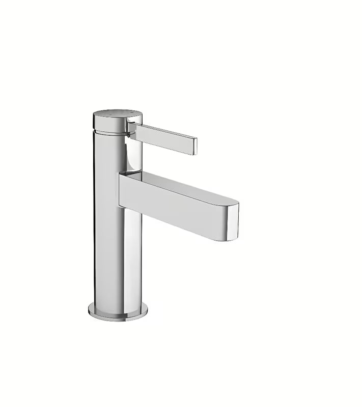 Kromirana miješalica za umivaonik Hansgrohe Finoris 100 s odvodom Push-open i vitkim geometrijskim dizajnom.