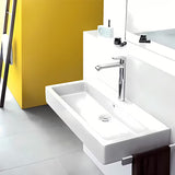 Hansgrohe Metris visoka jednoručna baterija miješalica za umivaonik u krom izvedbi.